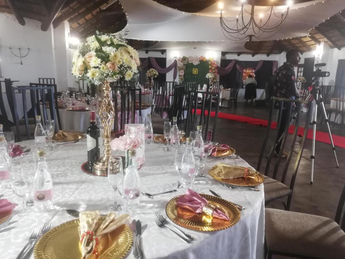 Villa Paradiso Hartbeespoort Bagian luar foto