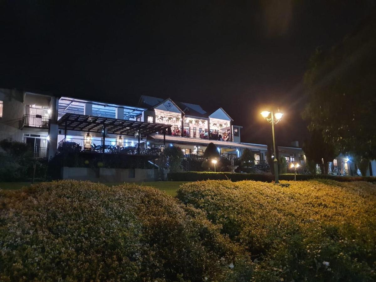 Villa Paradiso Hartbeespoort Bagian luar foto