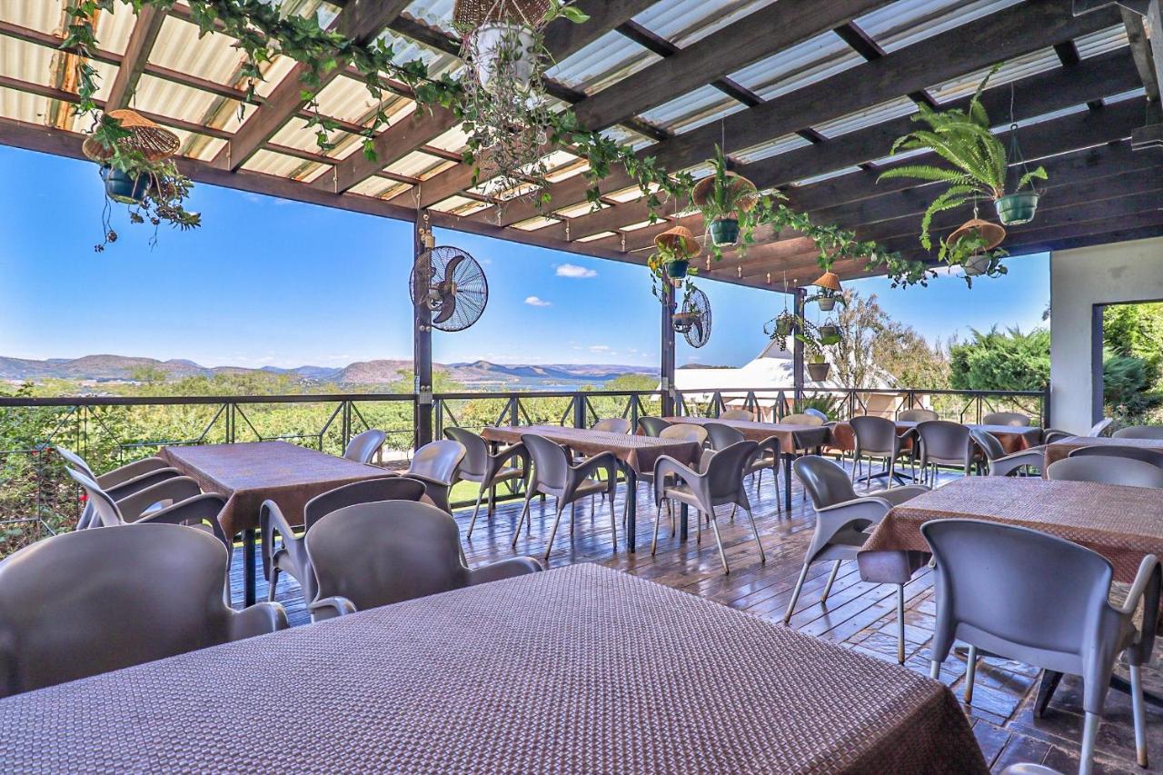 Villa Paradiso Hartbeespoort Bagian luar foto