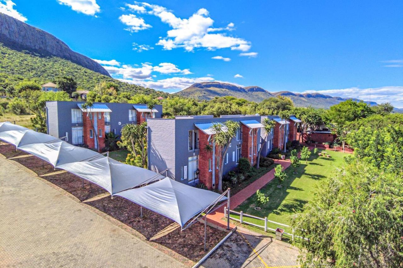 Villa Paradiso Hartbeespoort Bagian luar foto
